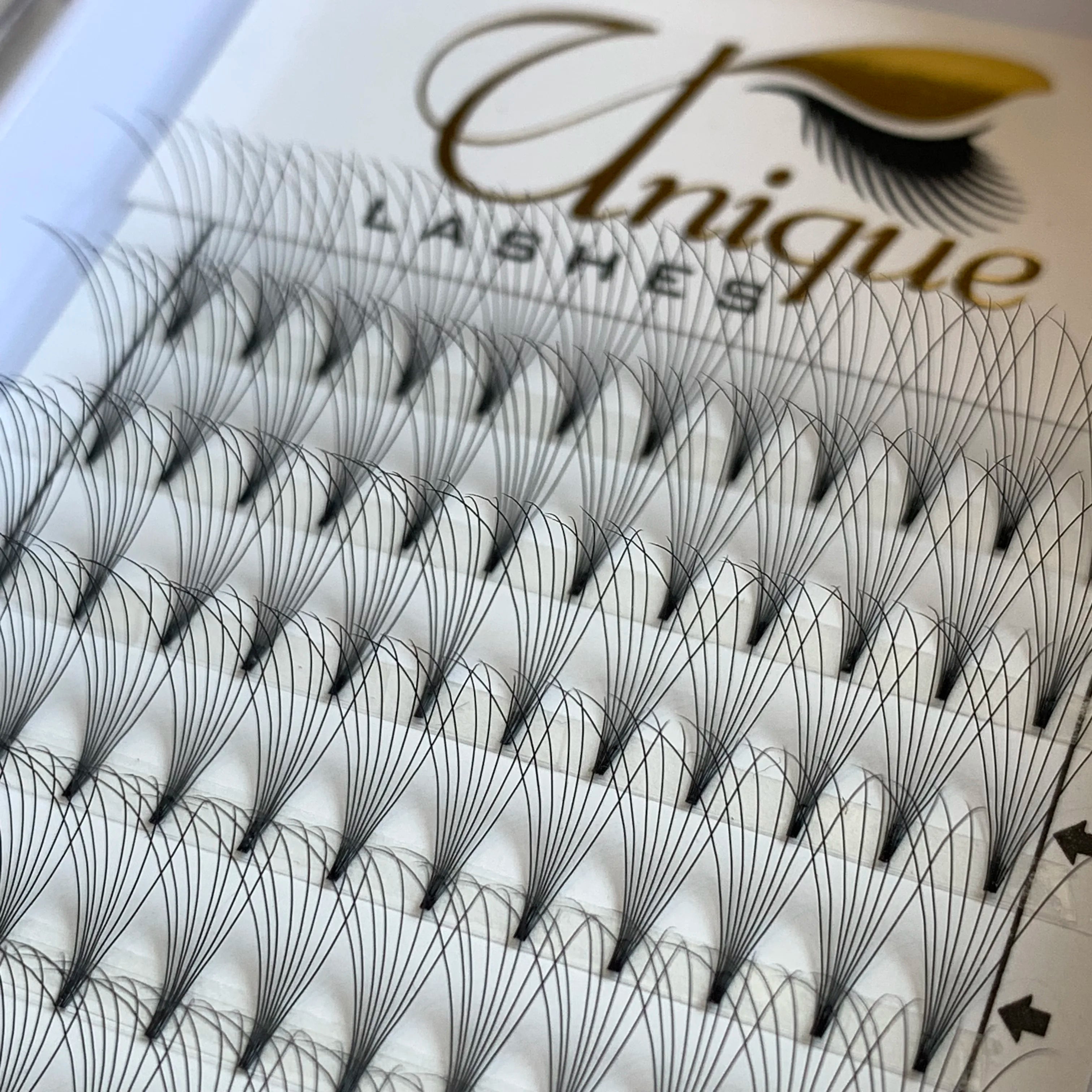 Korean Fiber Lashes Wholesale 0.05 Thickness 8D 9D10D Short Base Hbzgtlad Eyelashes