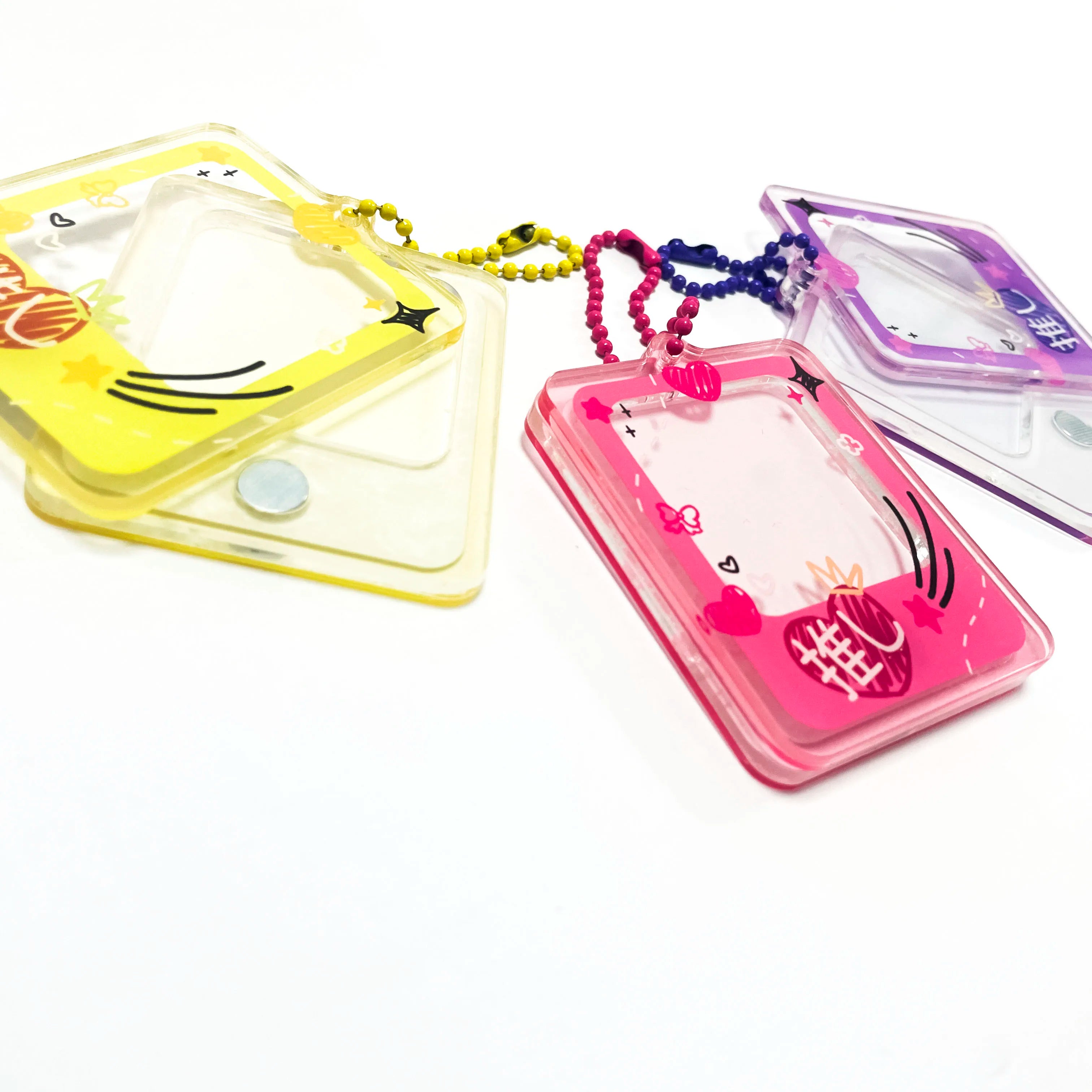 Kuien Promotion Custom Printed Acrylic Anime Photo Frame Keychain Charms Acrylic Photocard Magnet Shaker Holder Keychain Charm
