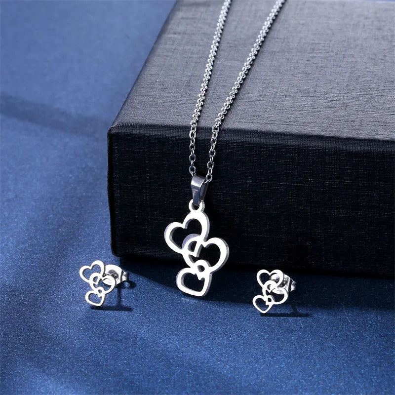 Charming Necklace Earring Set in Korean Style Glossy Heart-shaped Pendant Collarbone Chain Trendy Fashion Jewelry Sets
