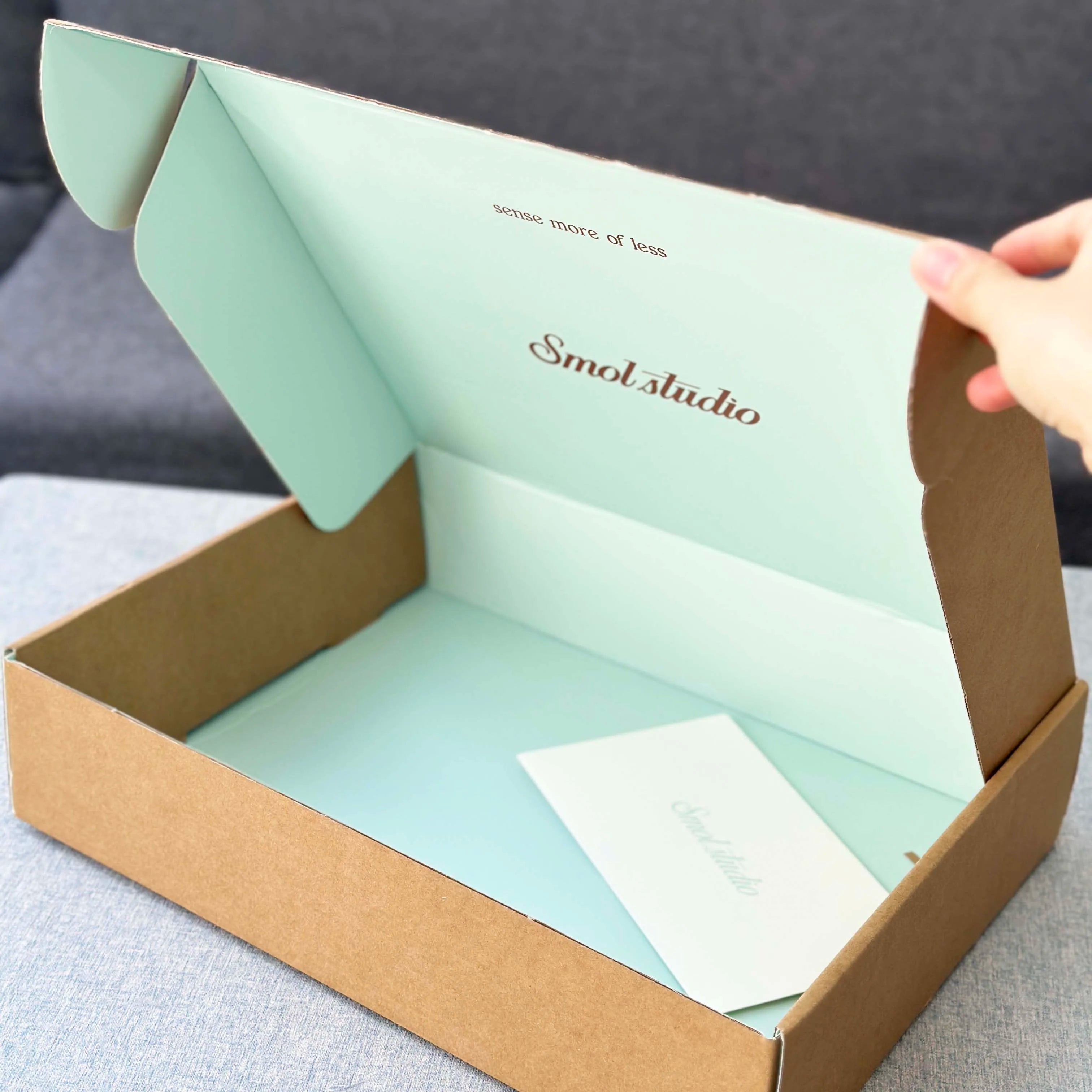 Eco Friendly Paper Board Kraft Mailer Packaging Box with Custom Printing logo Packing Box