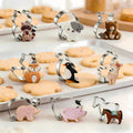 Zoo Faces Cookie Cutter Stainless Steel Giraffe Lion Hippo Bear Elephant Cat Biscuit Mold Dishwasher Safe DIY Baking Tools OEM
