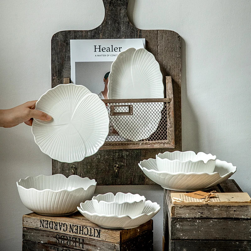 Eco-Friendly Ceramic Restaurant Tableware Set White Puree Rice Bowl Soup Dessert Tray for Pasta Salad Fish Cold Dishes Serving