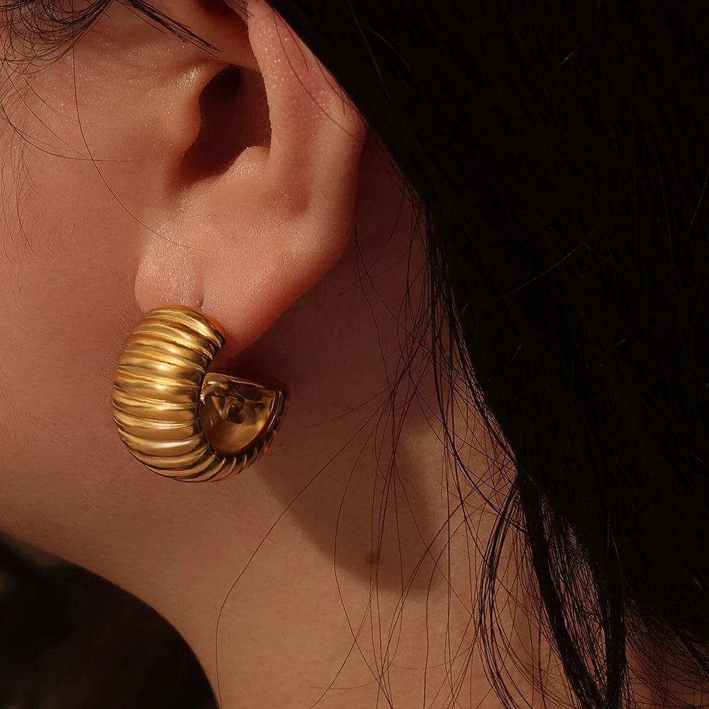 Minimalist Trendy Punk Style Thick Chunky Stainless Steel Women Charm Jewelry Gold Color Flower Hoop Piercing Earrings Gift