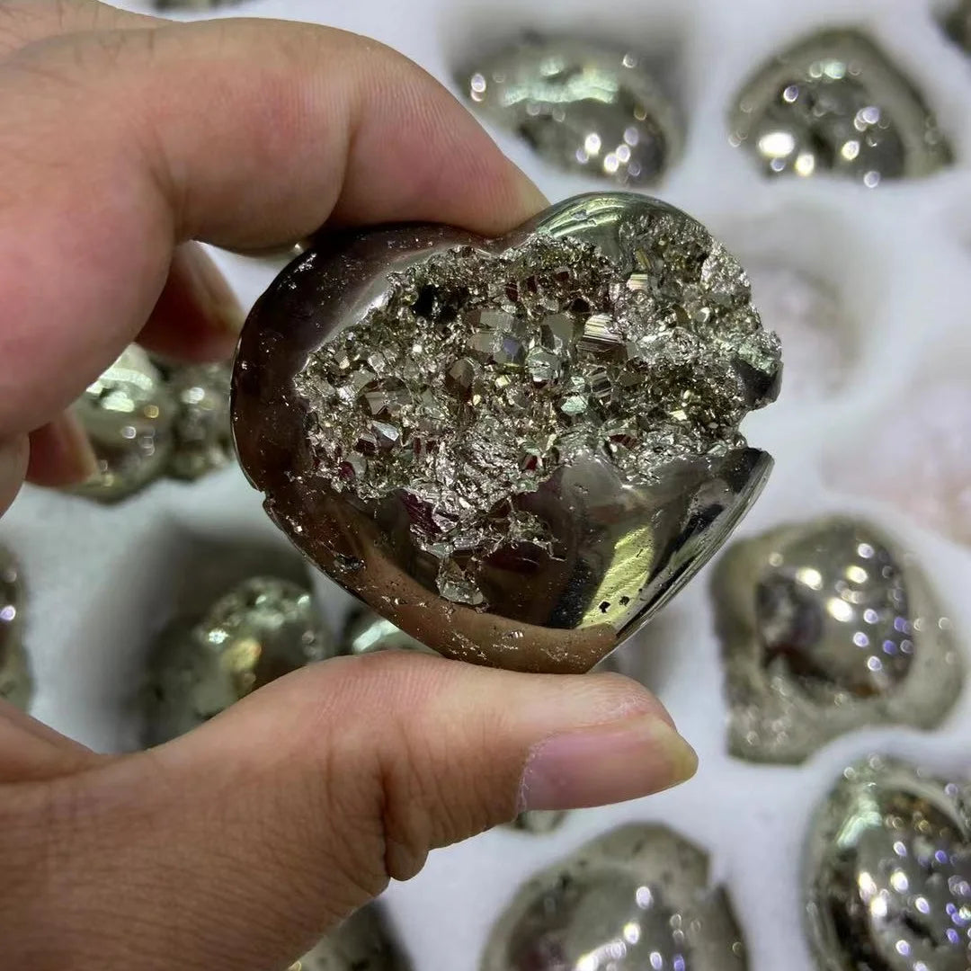 Natural Healing Crystals Energy Stones Folk Crafts Puffy Druzy Pyrite Geode Hearts