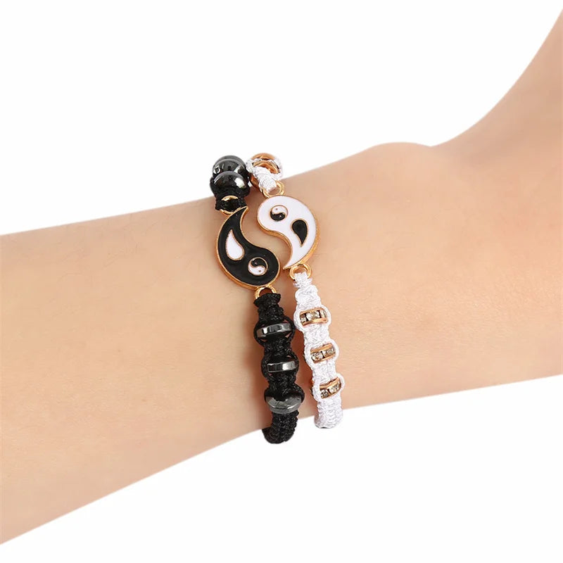 Couple Daily Wear Jewelry Simple Style Black White Tai Chi Bracelet Set with Adjustable Rope Factory Price Advantage