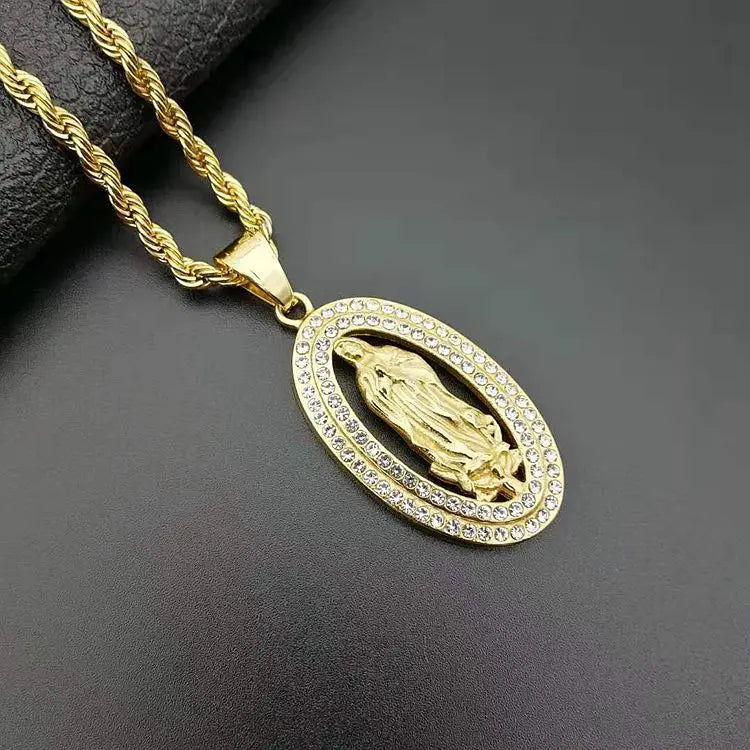 Duyizhao Mother Virgin Mary Pendant Medal Necklace Titanium Steel Gold Plated Rhinestone Catholic Virgin Mary Pendant Necklace