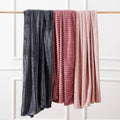 Low Price 100% Polyester Modern Solid Flannel Fleece Plush Winter Bed Throw Blanket Eco-Friendly Anti-Pilling Assorted Colors