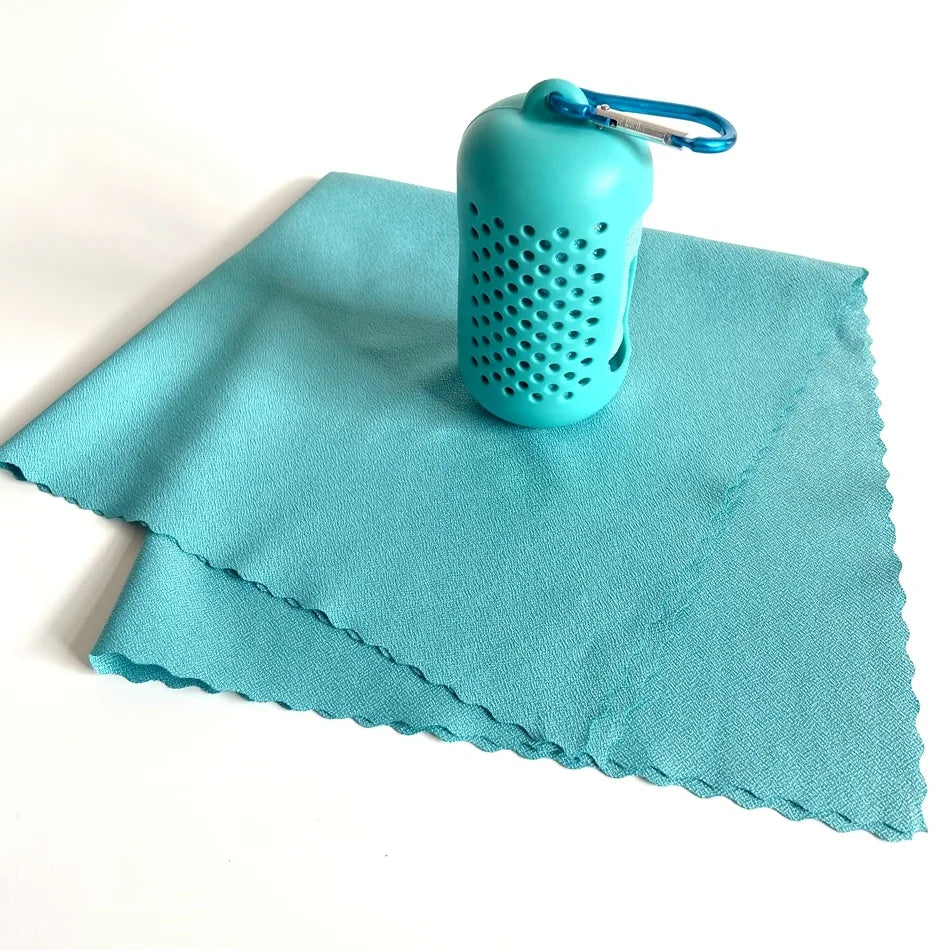 Silicone case Packed Outdoor Microfiber Quick Dry Towel