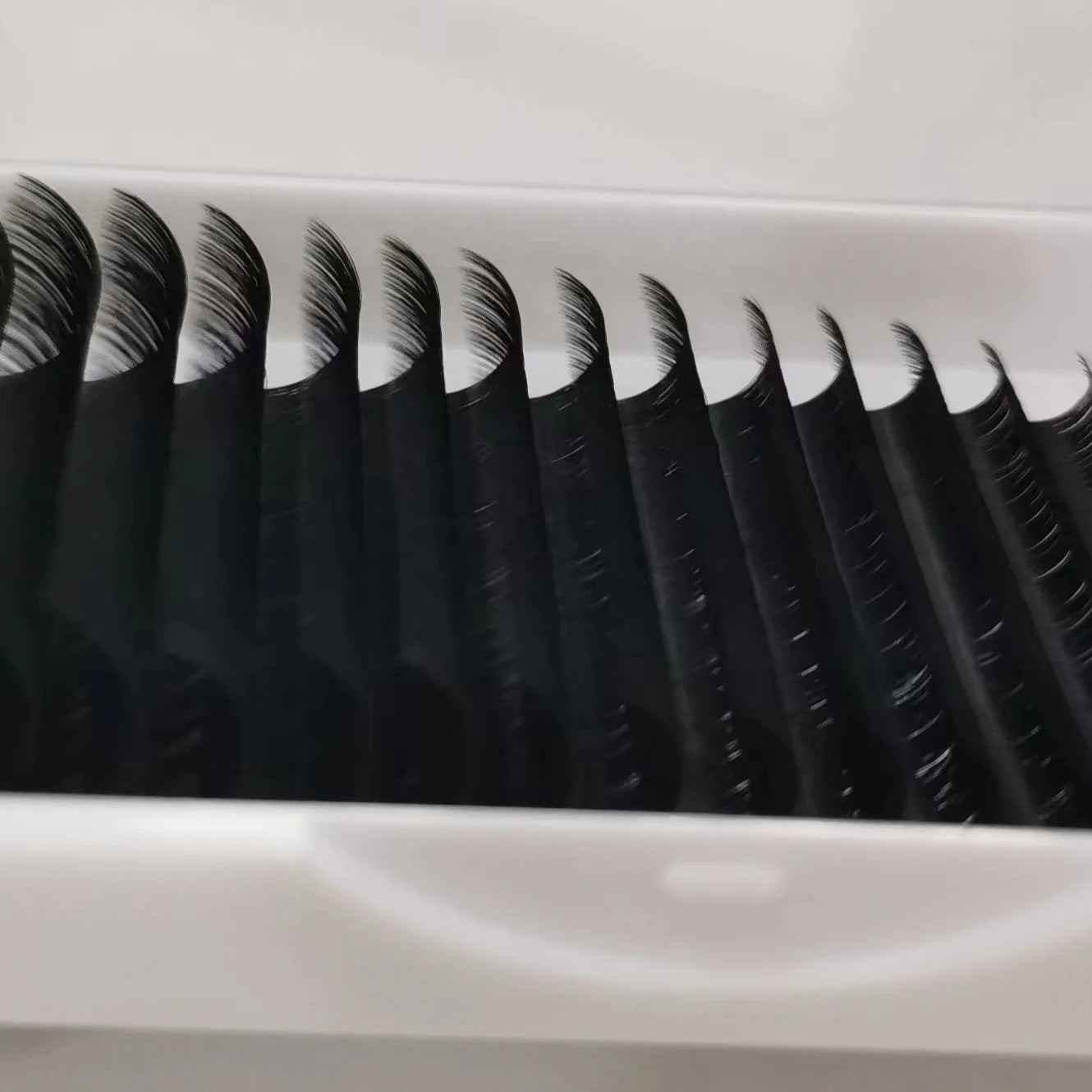 Lashes Supplier 0.05 0.07 0.10 0.15 0.20 0.25 B/C/D Curl Volume Lash Individual Extension Eyelash Extension Natural Long