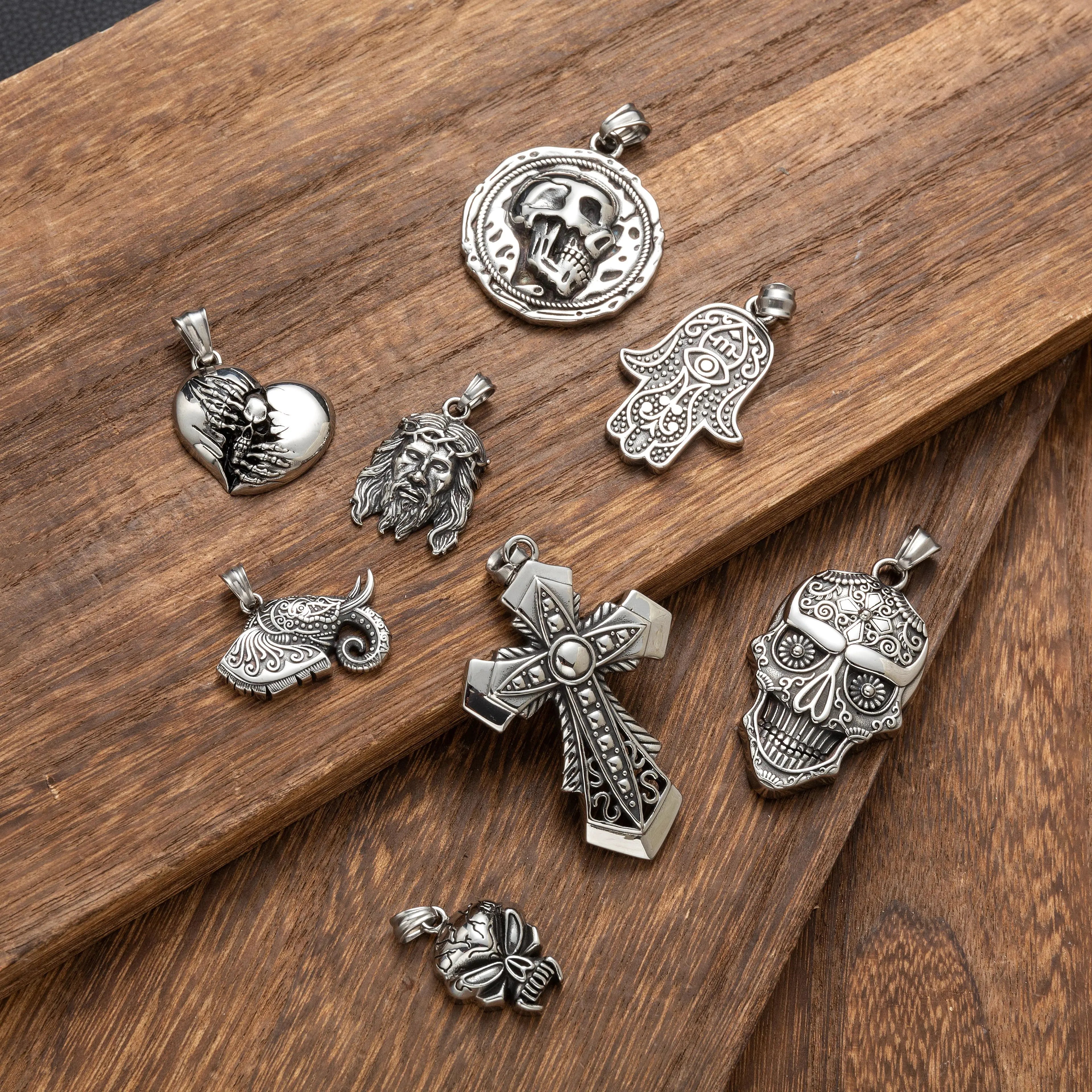 Personality Hip Hop Charm Men Stainless Steel Cross Pendant Necklace Jewelry for Men