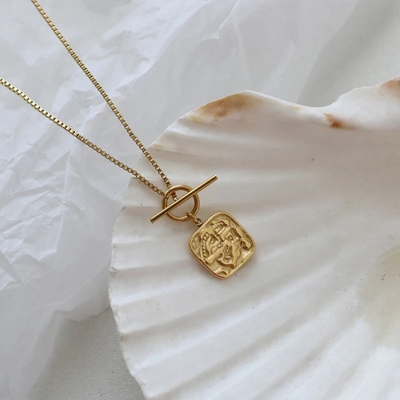 Fashion Jewelry 2021 Delicate Charm OT Chain Necklace Stainless Steel 18K Gold Plated Dainty Dragon Pendant Box Chain Necklace