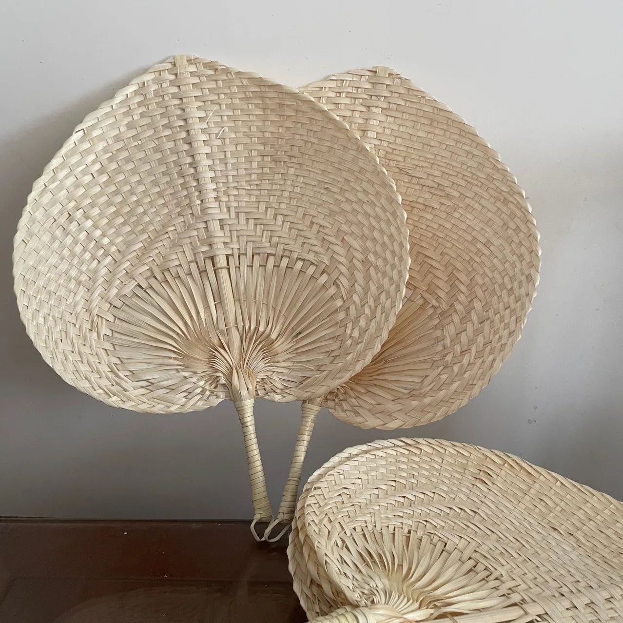 Wholesale Traditional Chinese Craft Wedding Gifts Rattan Natural Color Handmade Palm Leaves Fans Advertising Angel Eco-Friendly