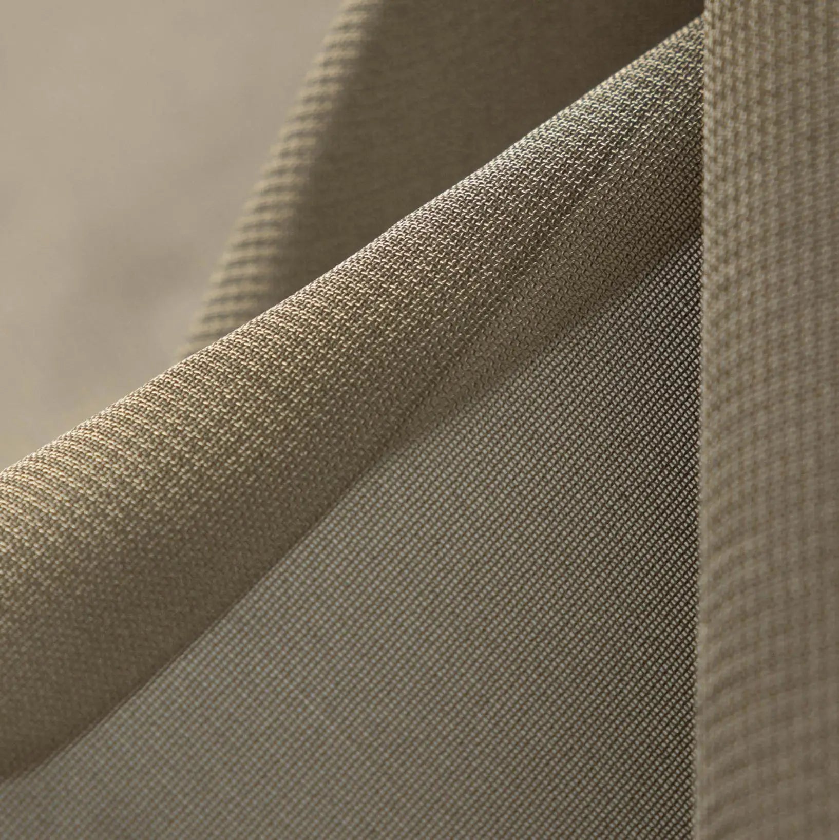 Copper Nickel RFID Shielding Faraday Fabric - High-Conductive Signal Blocking Woven Mesh for Tents and Home Textiles