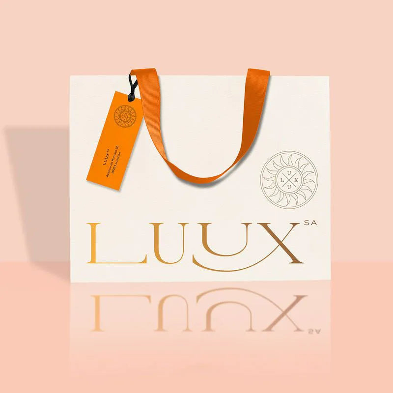 Custom Embossed Craft Paper Handbag High-grade Sticky Ribbon Paper Bag Custom Clothing Gift Bag
