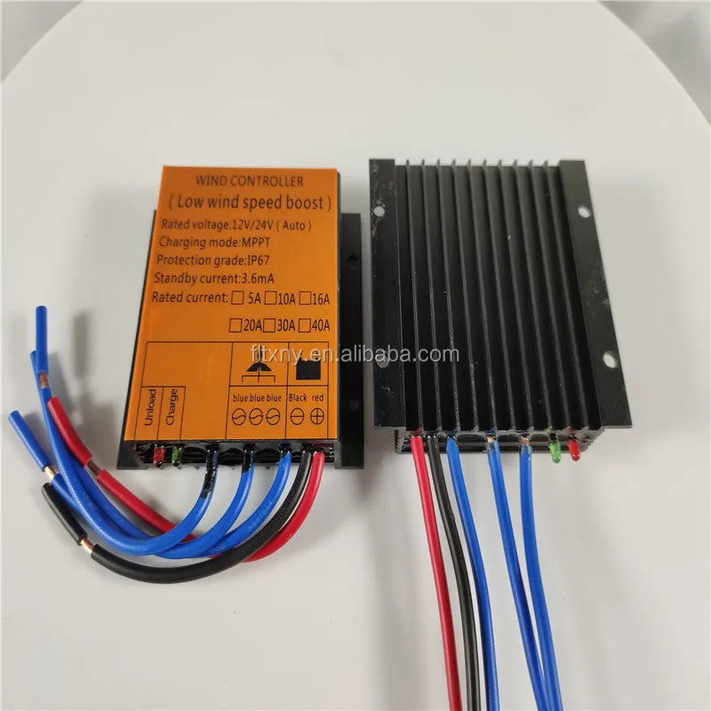 Wind Turbine MPPT Charge Controller for Wind Generator 12V 24v Auto 48v Wind Turbine Charger Regulator for Streetlight