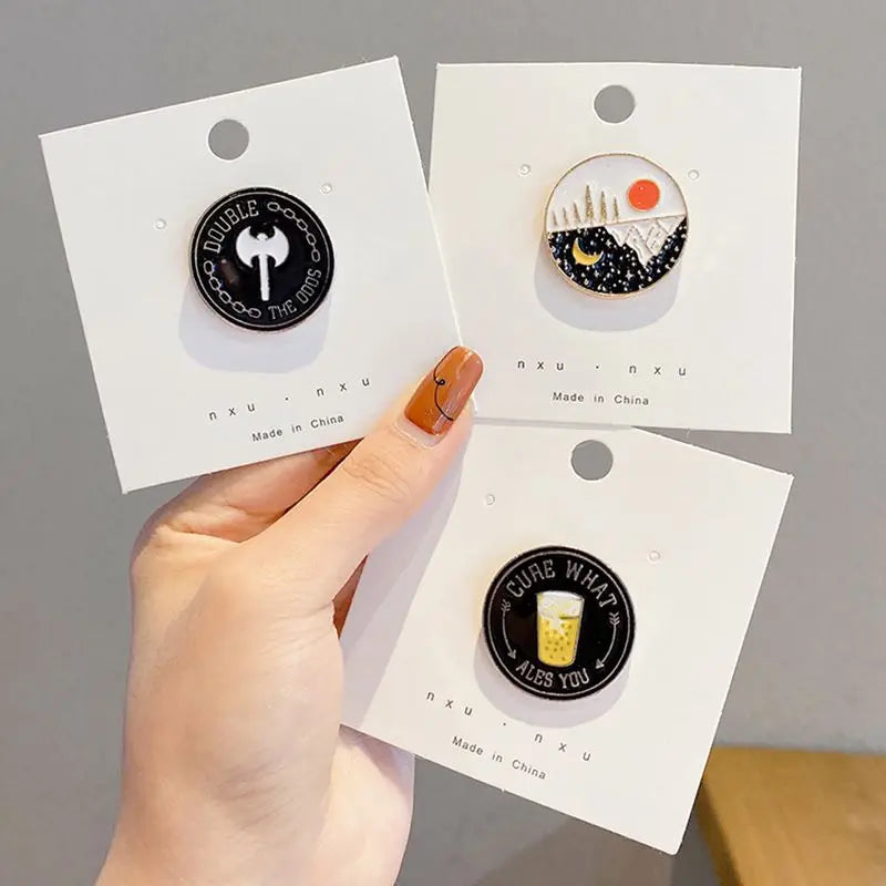 Wholesale Custom Made Fashion Metal Hard Lapel Pins with Backing Card Butterfly Rubber Clutch Enamel Pin