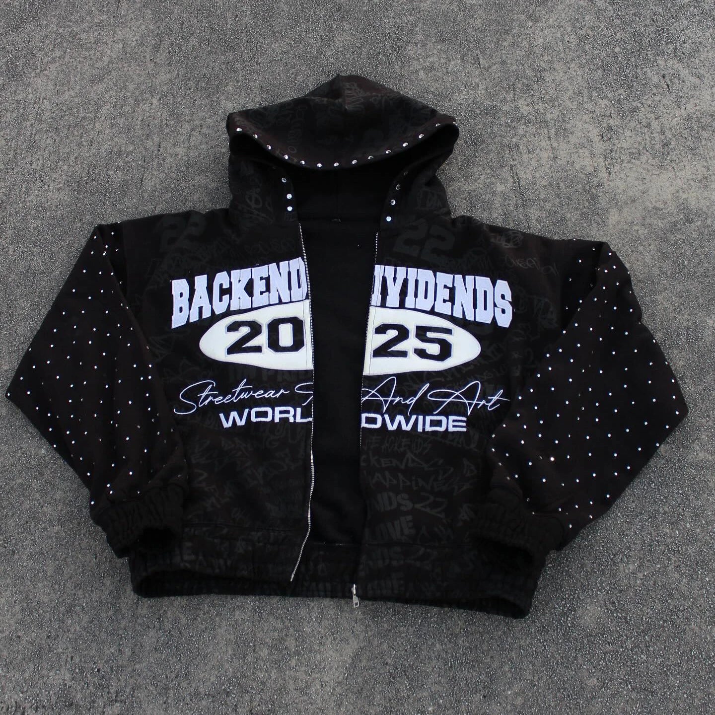 US Free Tax All Over Graffiti Print Heavy Weight 465 GSM Embroidery Patch Word Custom Rhinestone Zip up Hoodie
