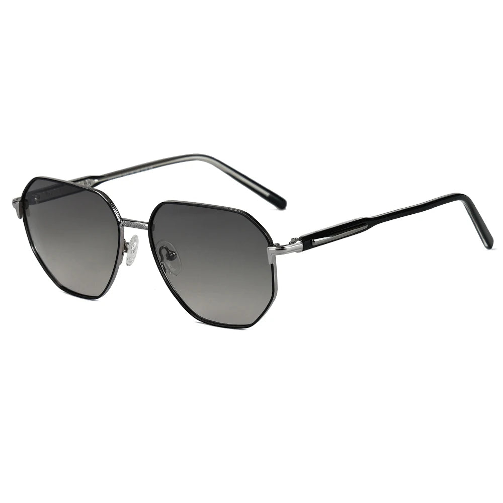 High Quality Gradient Sunglasses for Women Custom Logo Tac Lenses Fashionable Sun Glasses for Parties and Everyday Use
