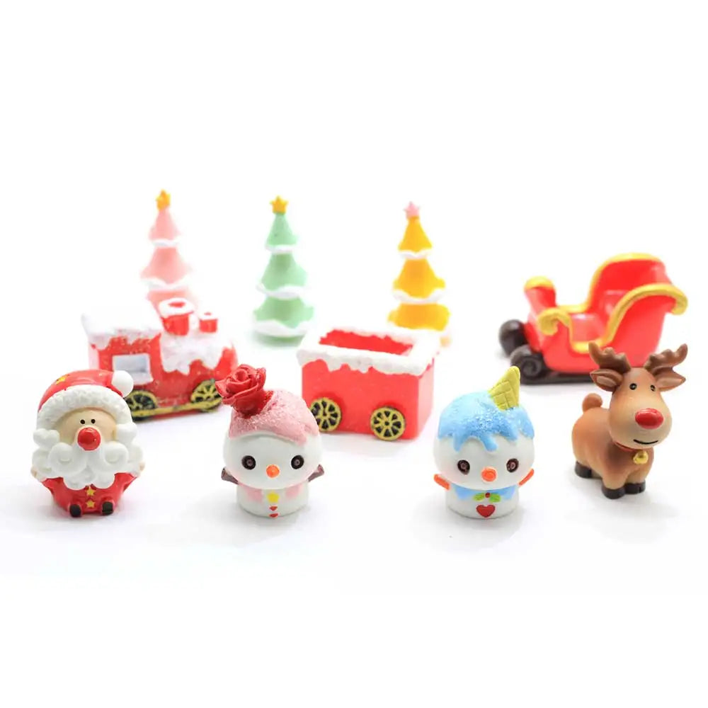 Christmas Grandma Snowman Moon Model Cartoon Figurine Dollhouse Home Decor Miniature Fairy Garden Decoration Accessories MegaBDM