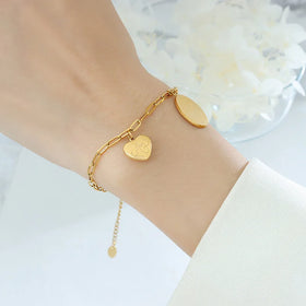 Customized Oval English Letter Heart-Shaped Pendant Chain Design Titanium Steel 18K Bracelet Generation Jewelry for Girls