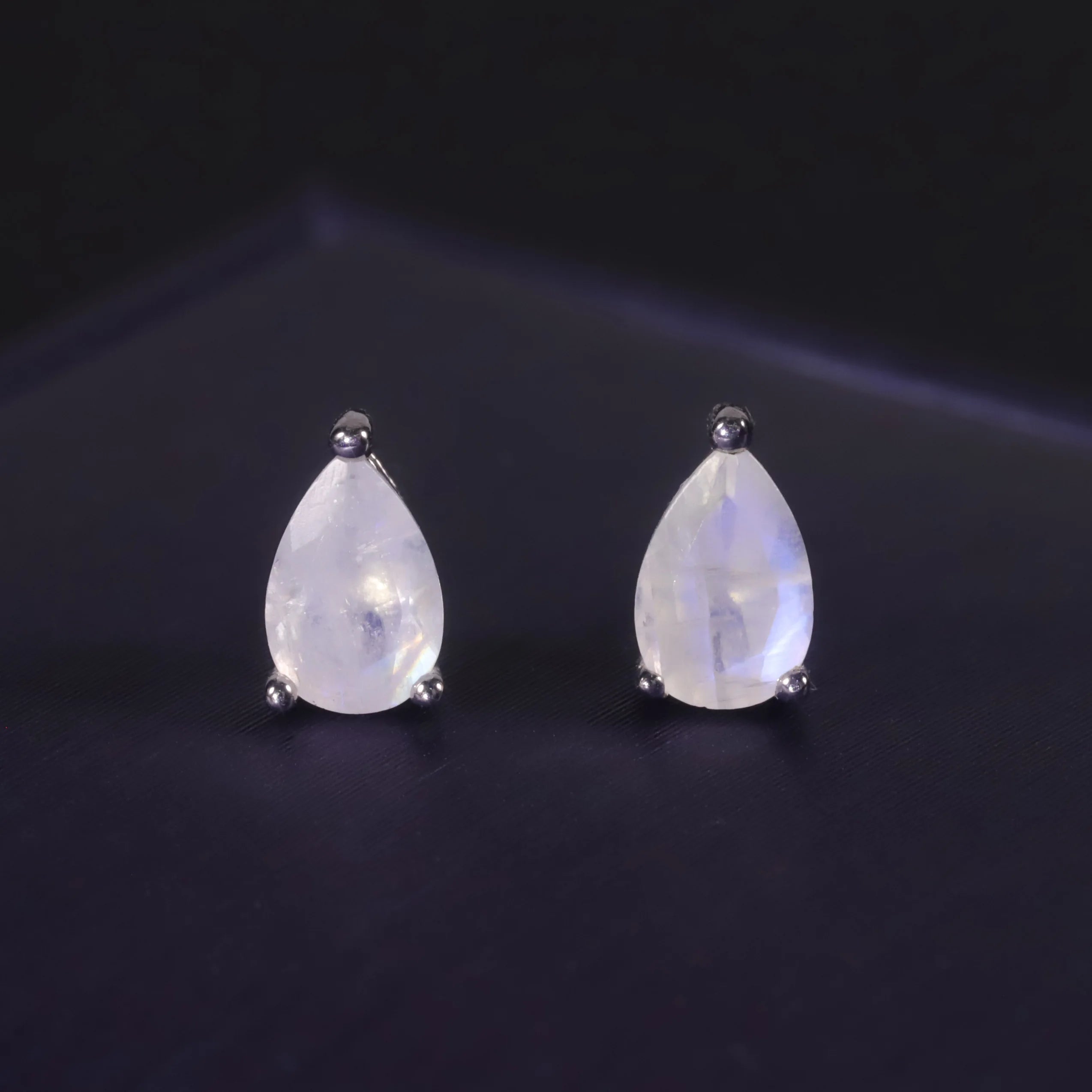 S90G Abiding Dainty 3 Prong Set Faceted Pear Cut 4x6mm Milky Blue Moonstone 925 Sterling Silver Solitaire Stud Earrings for Her