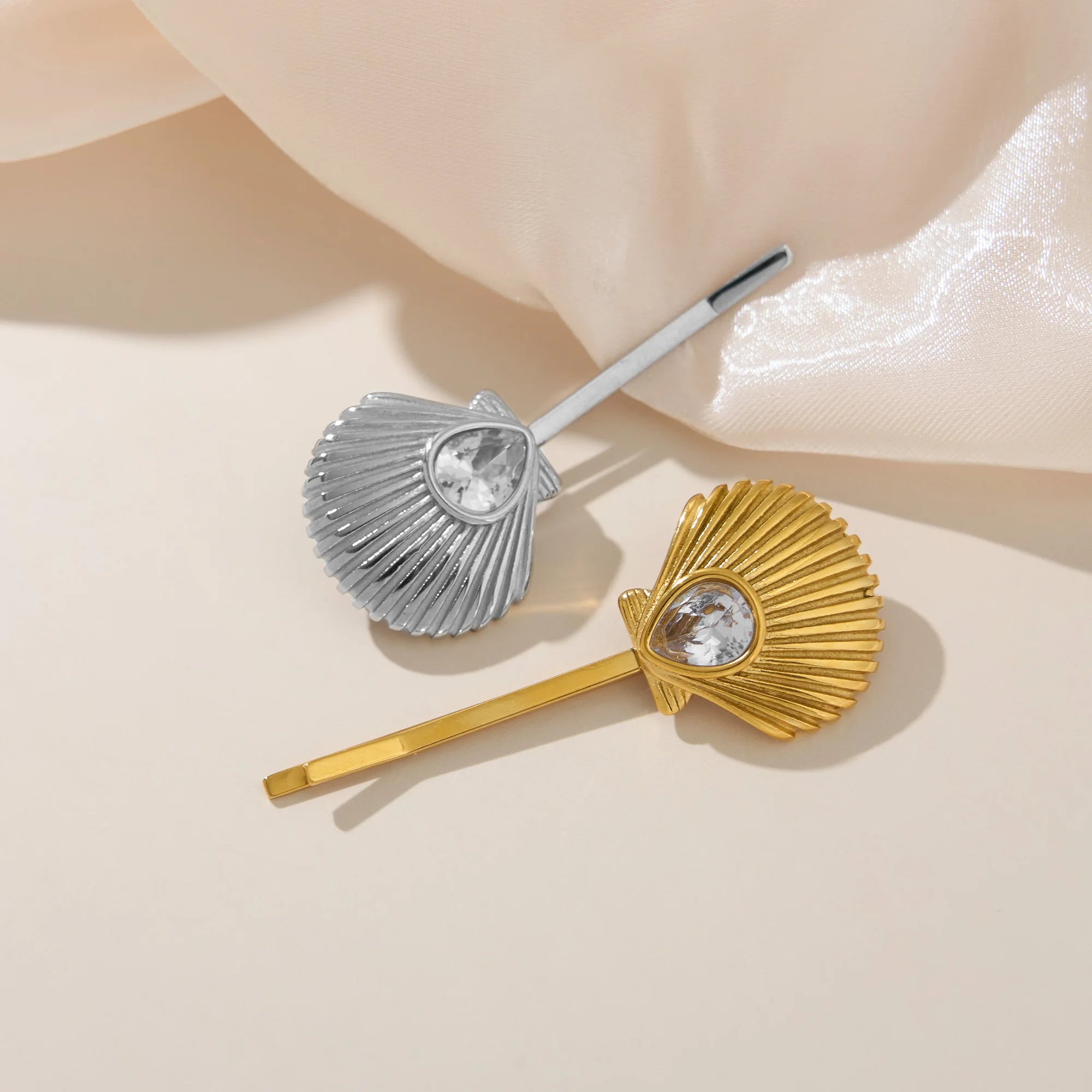 Dazan New HOT 18k Gold Plated Stainless Steel High End BOHEMIA Tear Zircon Shell Hair Clip Hair Accessories Youth Girl Jewelry