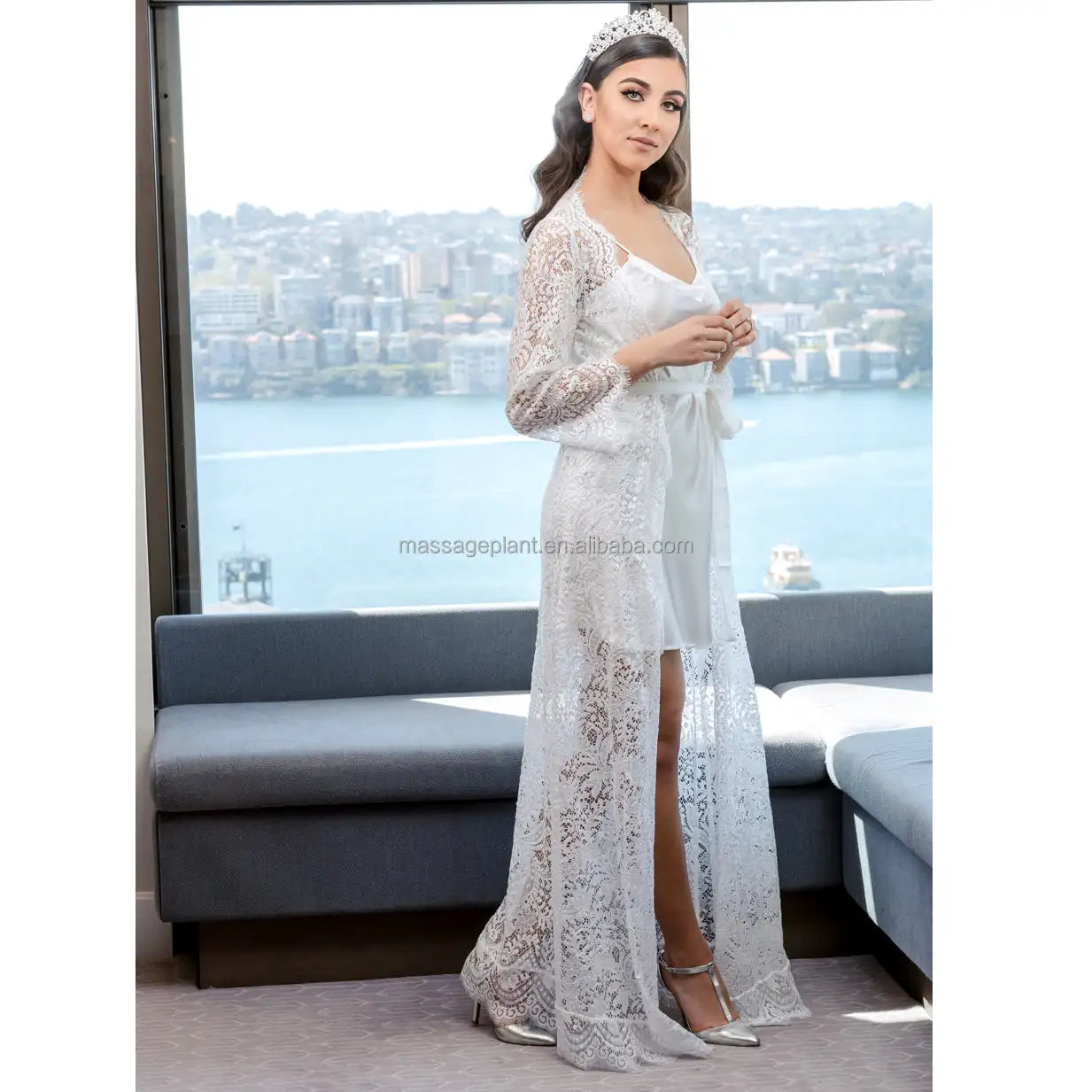 Fashion Polyester Soft Thermal Lace Robes for Women Sleepwear Wedding Party Bride Bridesmaid All Season