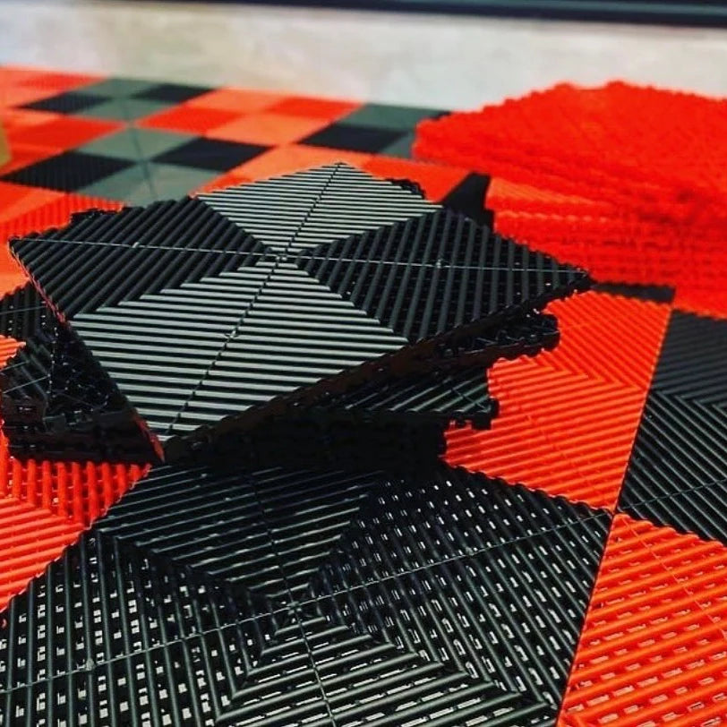 Industrial-Grade Plastic Garage Floor Tiles - Heavy-Duty Anti-Slip Flooring for Auto Repair Shops & Car Workshops