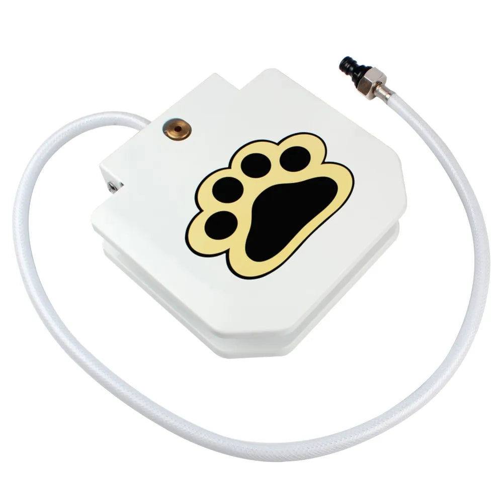 Wholesale Fun Treadle Style Dog Water Feeder Educational Outdoor Pet Fountain Toys Interactive & Movement Pet Toys