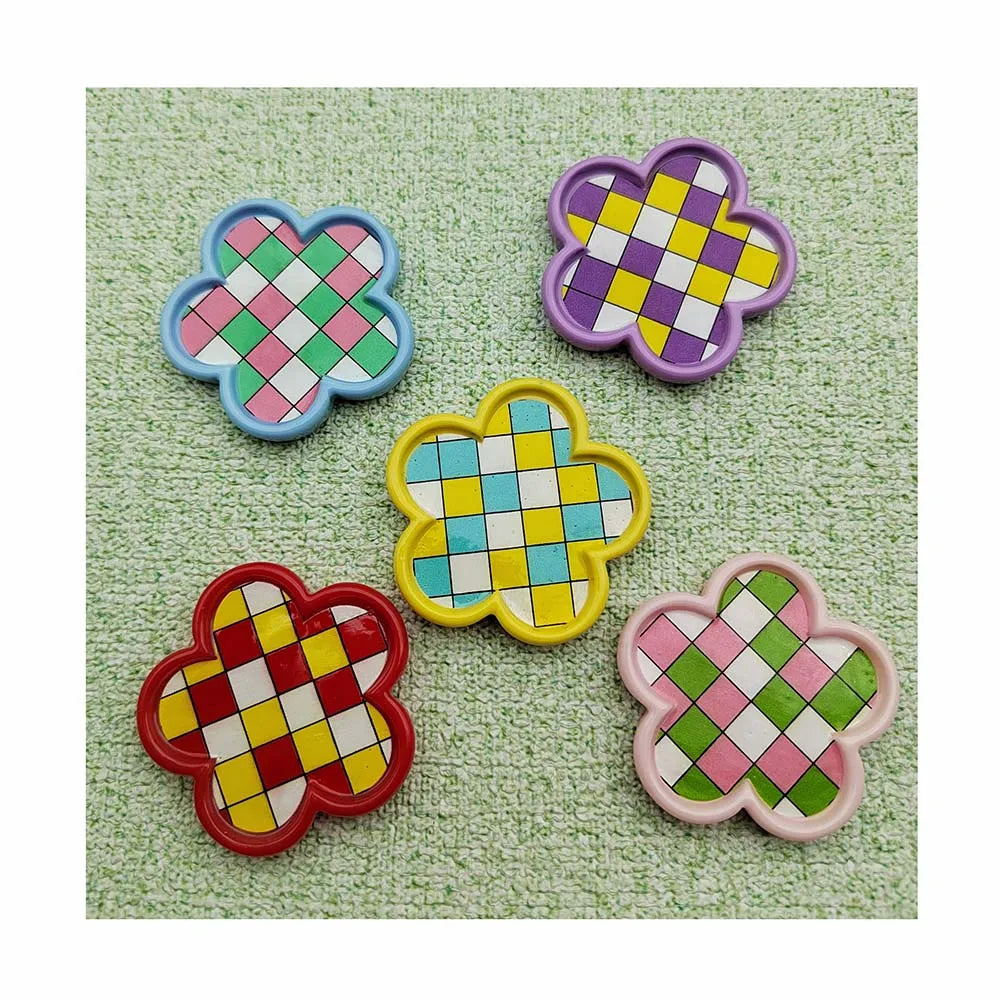 Flower Chessboard Pattern Resin Charm Kawaii Flatbacks for Diy Crafts Scrapbooking Embellishment Phone Case Charms