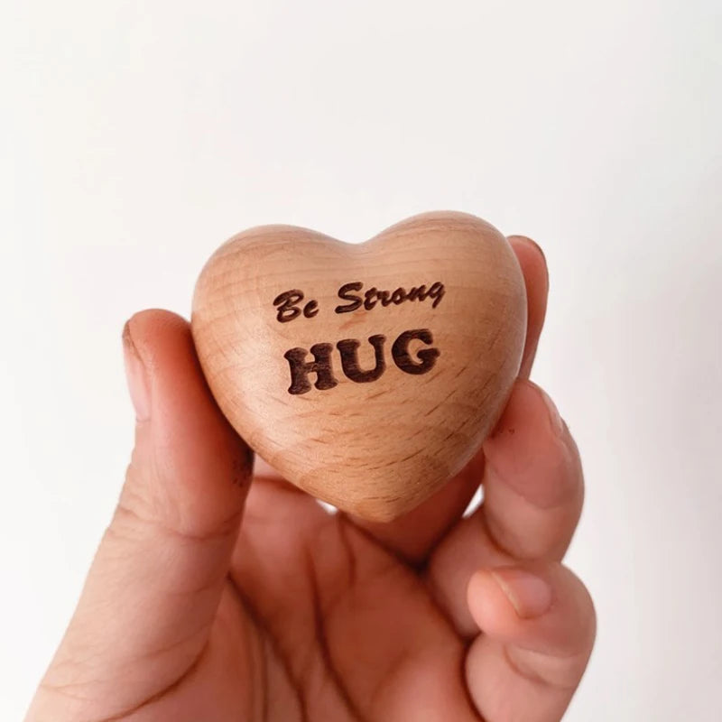 Wholesale Custom Logo Precious Heart Shape Beech Wood Souvenir Wedding Gift Wooden Handmade Article for Decoration