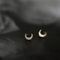 New Fashion Sterling Silver Customized Ladies Tiny Zircon Moon Stud Earrings