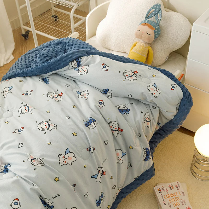 Cartoon Printed Modern Simple Flannel Thickened Children's Comfort Quilt Eco-Friendly Material for Winter Use Children's Bedroom
