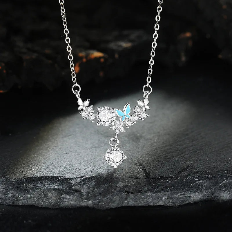 Fashion Star Butterfly Necklace Electroplating Silver Pendant Diamond Gemstone Pearl Ladies Necklace for Women Girls Jewelry