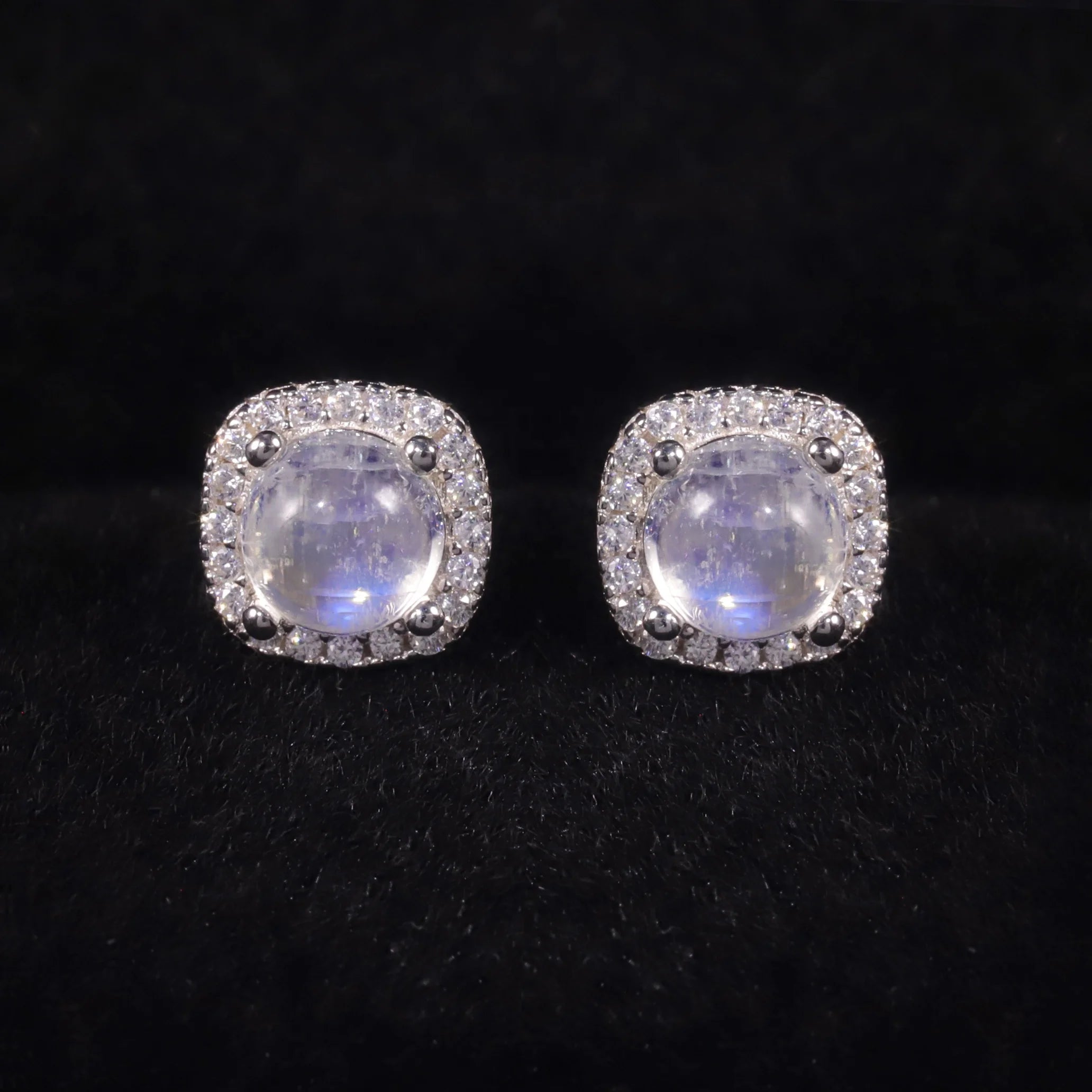 A5545 Abiding Wholesale White Cz Halo Round Cut 6MM Cabochon Milky Blue Moonstone 925 Sterling Silver Stud Earrings
