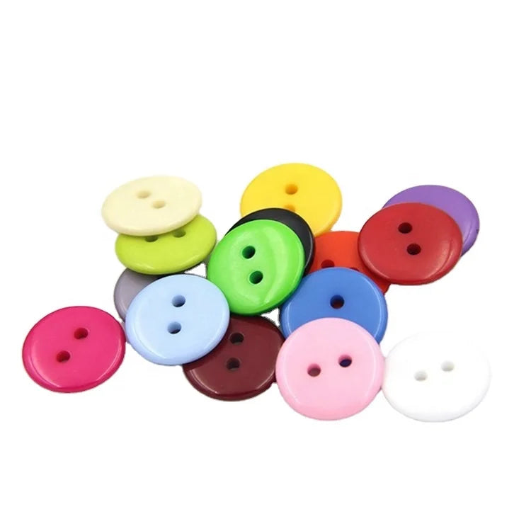 Factory Sale Multi-Size Colorful Bread Shape Resin Plastic Round Button 2 Holes Button for Kids Clothing Crafts