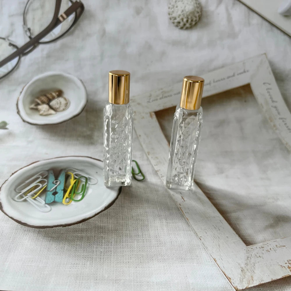 Wholesale 12ml Clear Rectangle Knurled Fluted Roll-on Glass Bottle with Metal Roller for Essential Oils