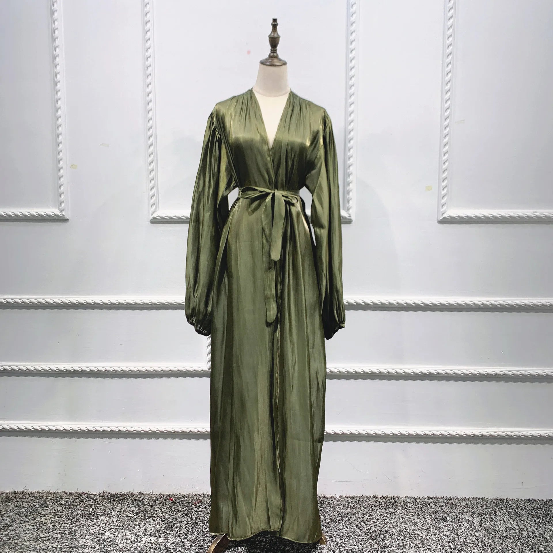 Modern Middle East Abaya Dubai Turkey Solid Color Corsets Bubble Sleeves Kaftan Islamic Clothing Abaya Dress for Women Front Ope