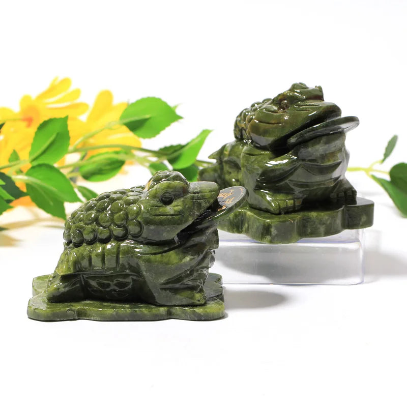 Hot Sales Hsiuyen Jade Money Toad Hand Carved Crystal Carving for Home Decoration
