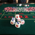 Lange Blue Dot Durable Hand Shaker 12mm-22mm Round Molded Plastic Dice Cup & Box with 4PCS
