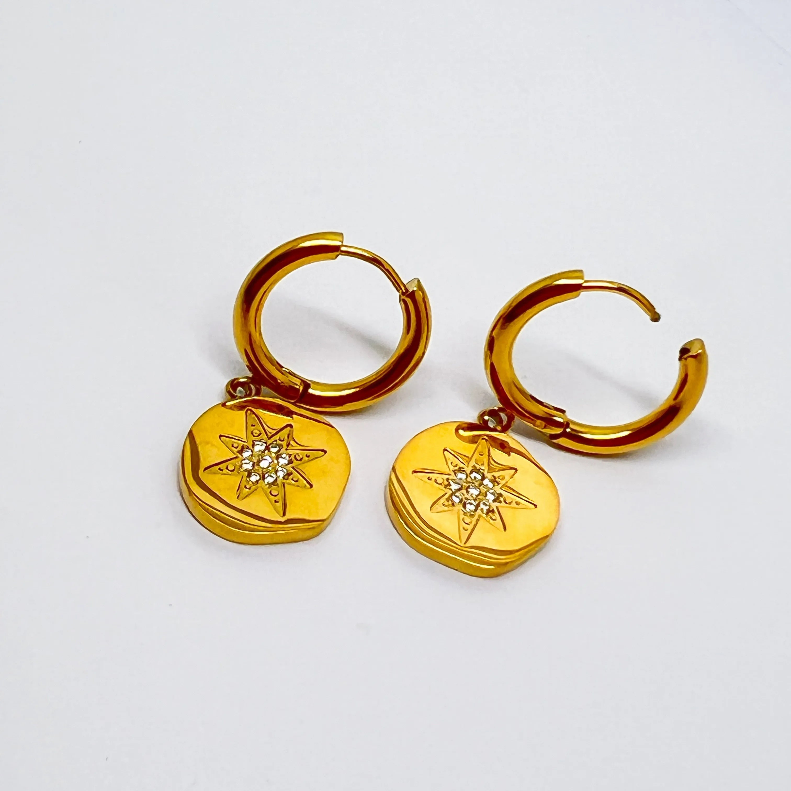 Dainty Gold North Star Studs Hoop Women Stainless Steel Zircon Polaris Earring Jewelry Round Shape Charm Party Earring Hoop