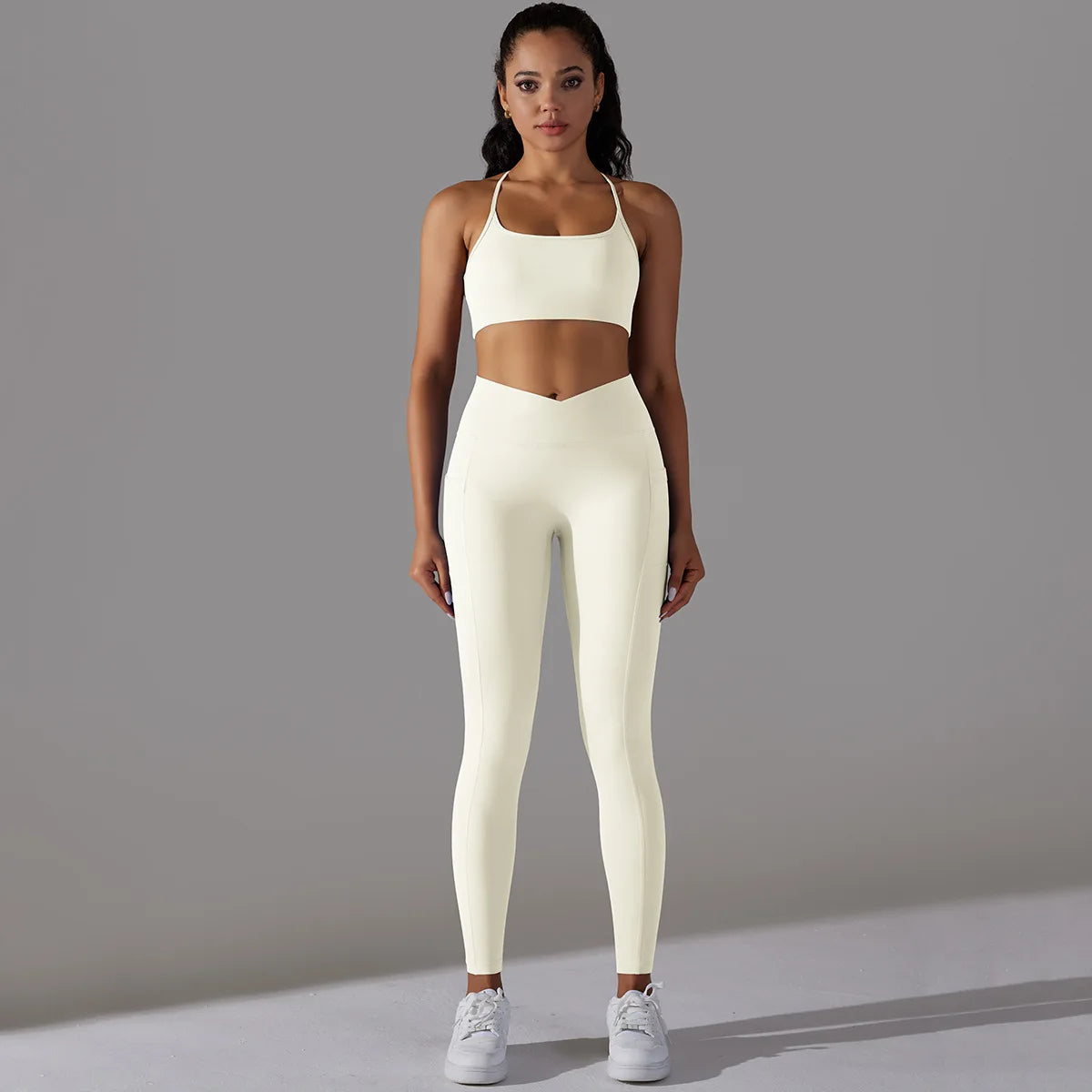 High Quality Reversible Lightweight Nylon Active Wear Yoga Set Breathable Waterproof Sportswear Two-Piece Gym Fitness Suit Women
