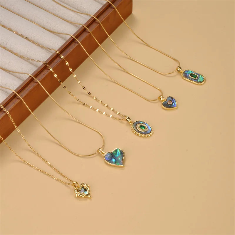 Wholesale Unique Stainless Steel Colorful Shell Geometric Heart Pendant Necklace Gold Plating Sweater Chain Necklace for Women