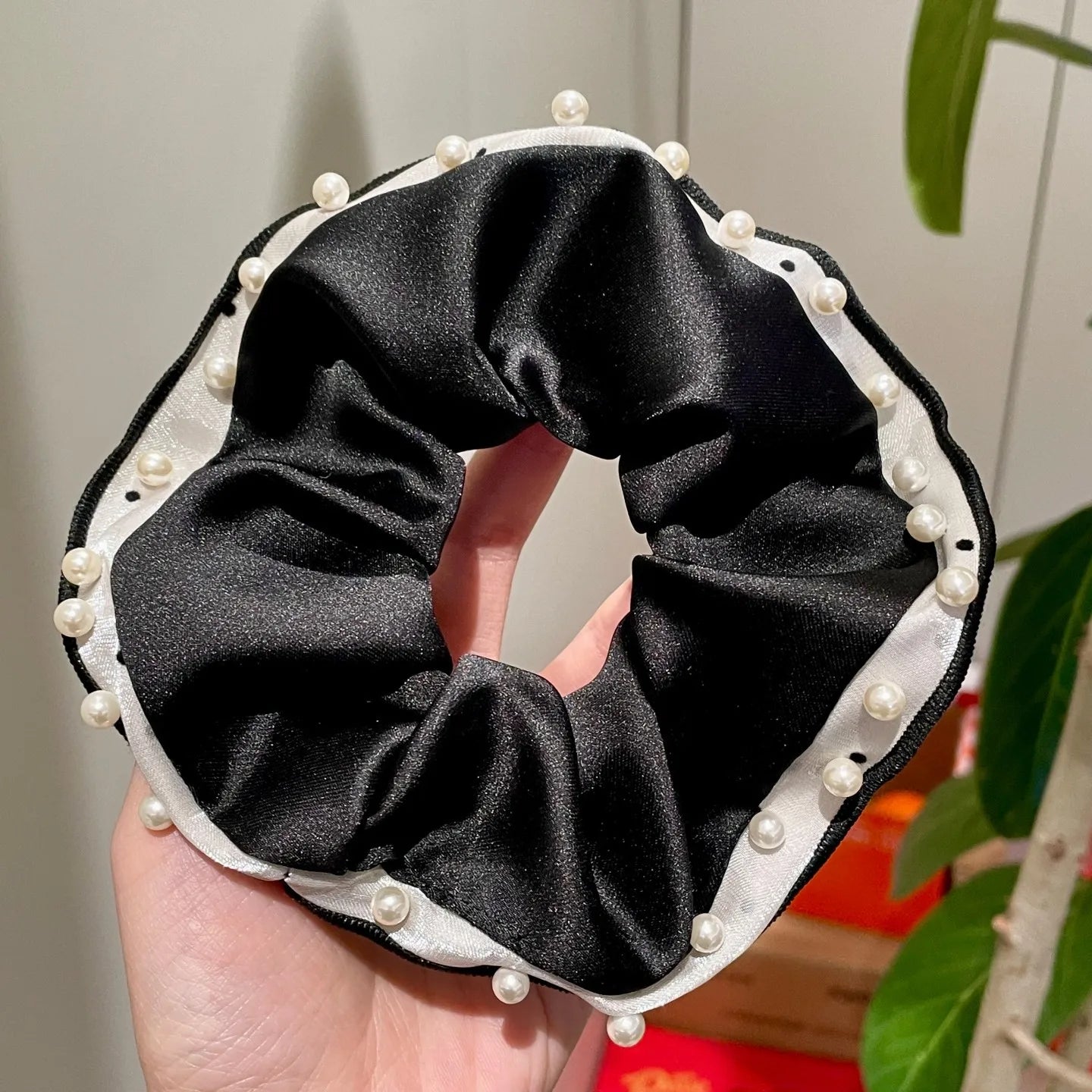 Fashion Pearl Polka Dot Hair Rings Vintage Versatile Satin Black Wrinkle Lace Hair Tie Women Hair Accessories