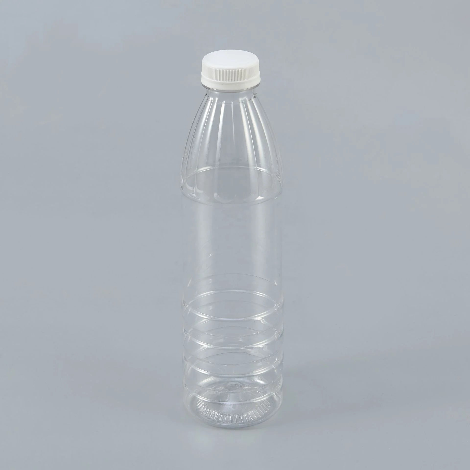 Wholesale 950mPET Food Plastic Beverage Soda Juice Bottle Spot Classic Style Mineral Water Packaging for Champagne Energy Drinks