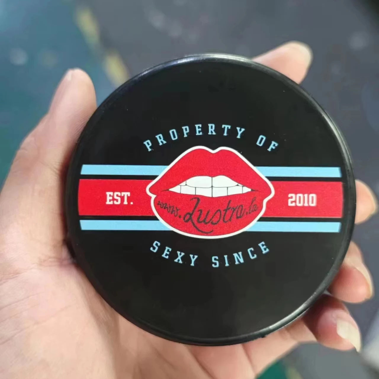 Customized Patterns and Logos Rubber Ice Hockey Puck