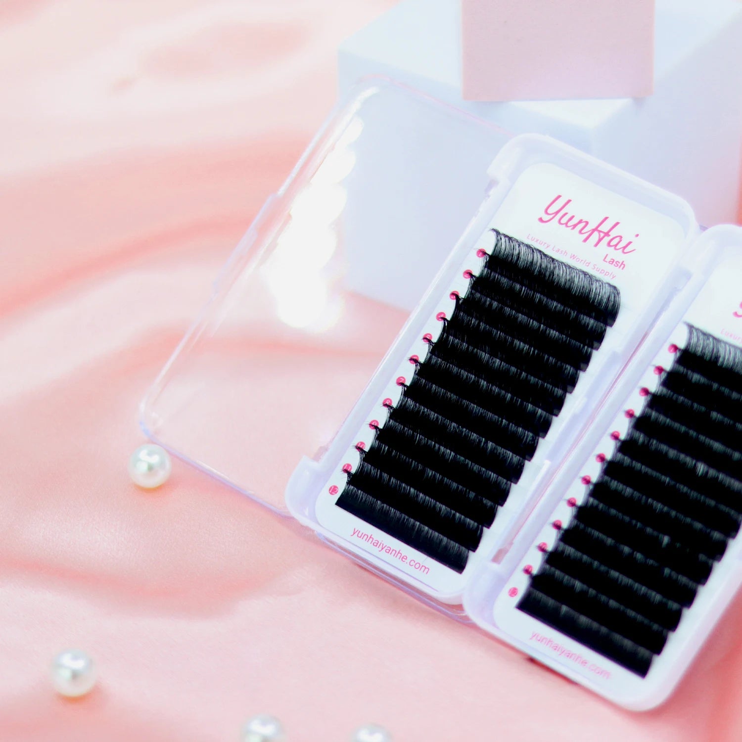 0.03 0.05 0.07 Individual Lash Supplier D Curl Soft Matte Black Volume Lash Trays Premium Fluffy Cashmere Eyelash Extensions