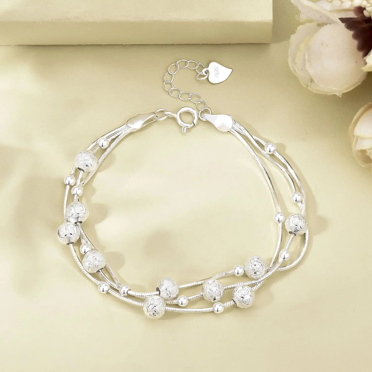 Wholesale Simple Multi-layer Chain Bracelet Fashion Round Bead Snake Bone Chain Silver Color Bracelet for Women
