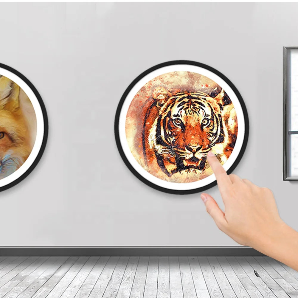 Commercial Advertising Display Digital Signage Digital Display Advertising 23.6inch Round Screen