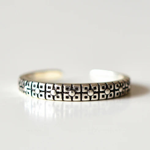 Factory Wholesale Retro Rings for Women Jewelry Fashion Open Adjustable Personality clover Ring
